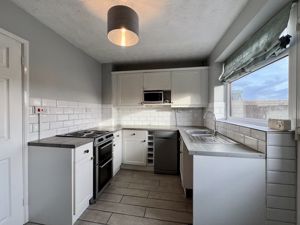 Dining Kitchen- click for photo gallery